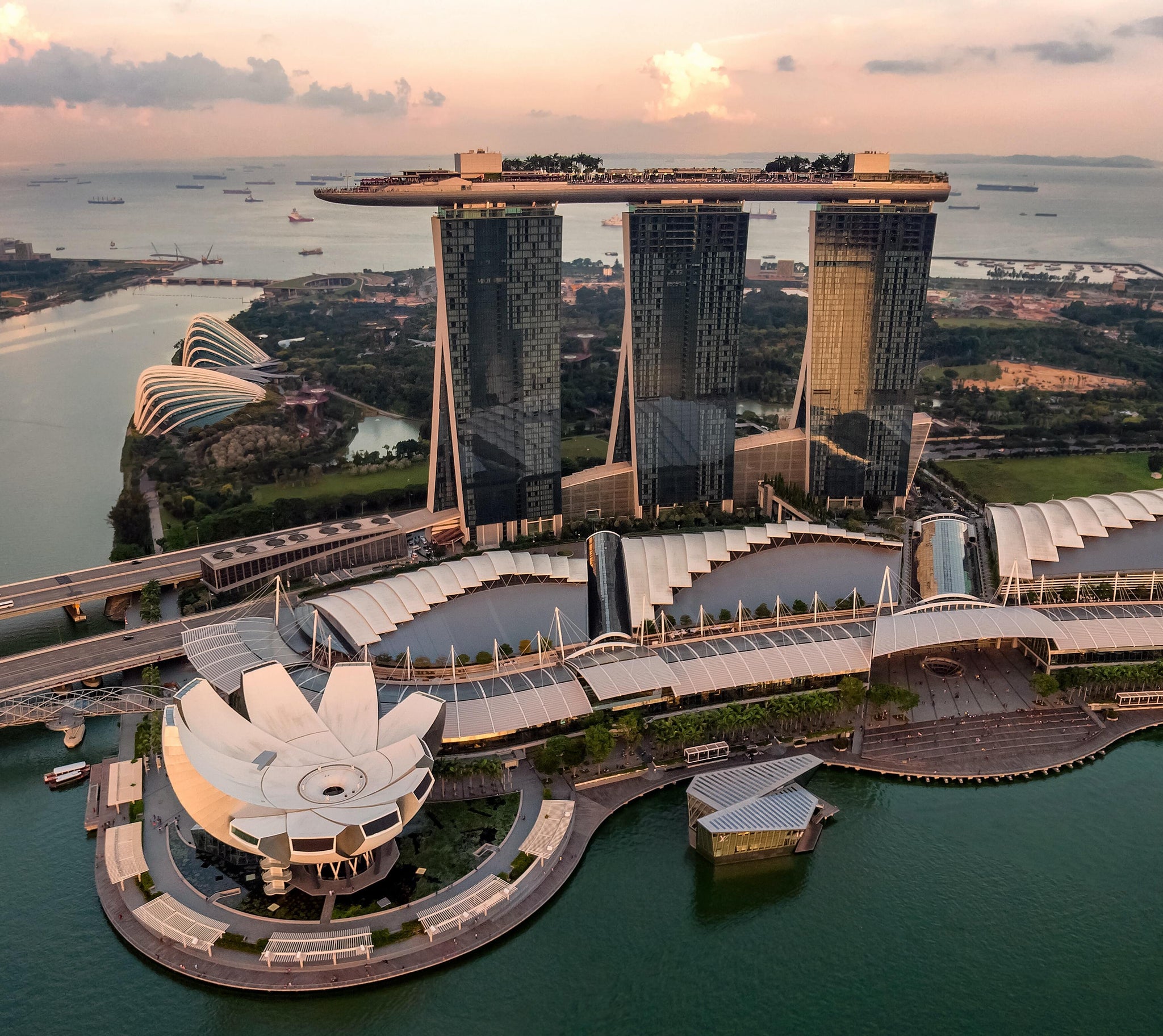 36 Hours in Singapore with Richard Parker